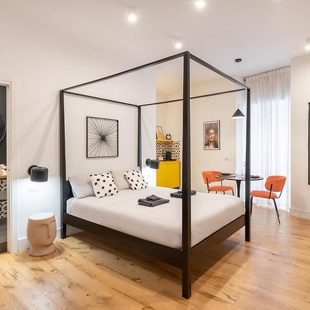 The Idyll Boutique Apartment - Suite In Napoli'S Spanish Quarters Zewnętrze zdjęcie